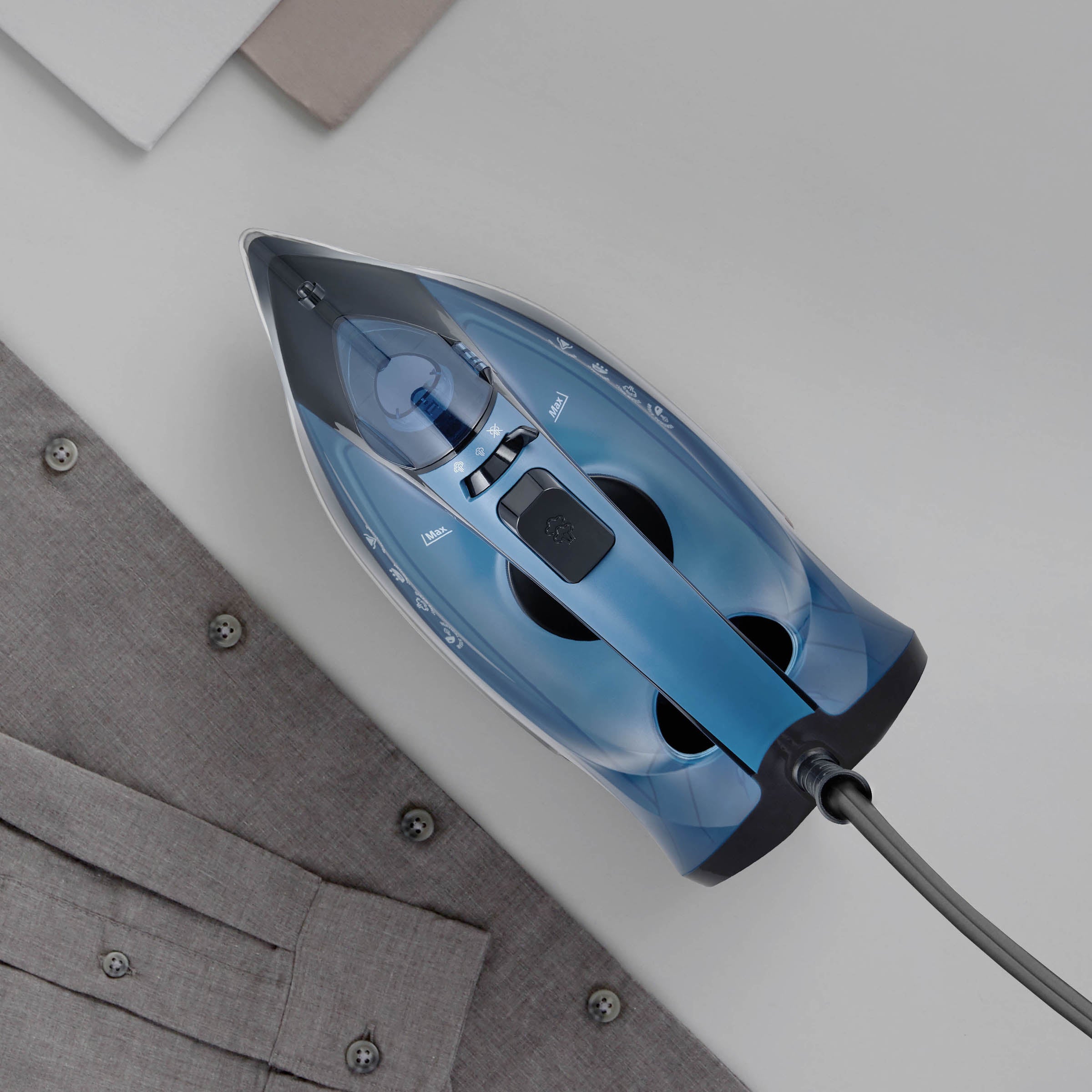 Sunbeam 1250W Classic Steam Iron