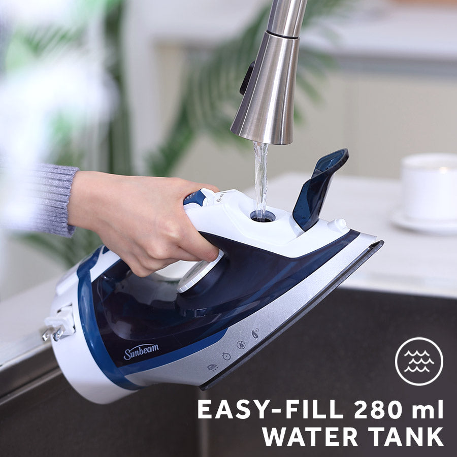 Retractable Cord Steam Iron