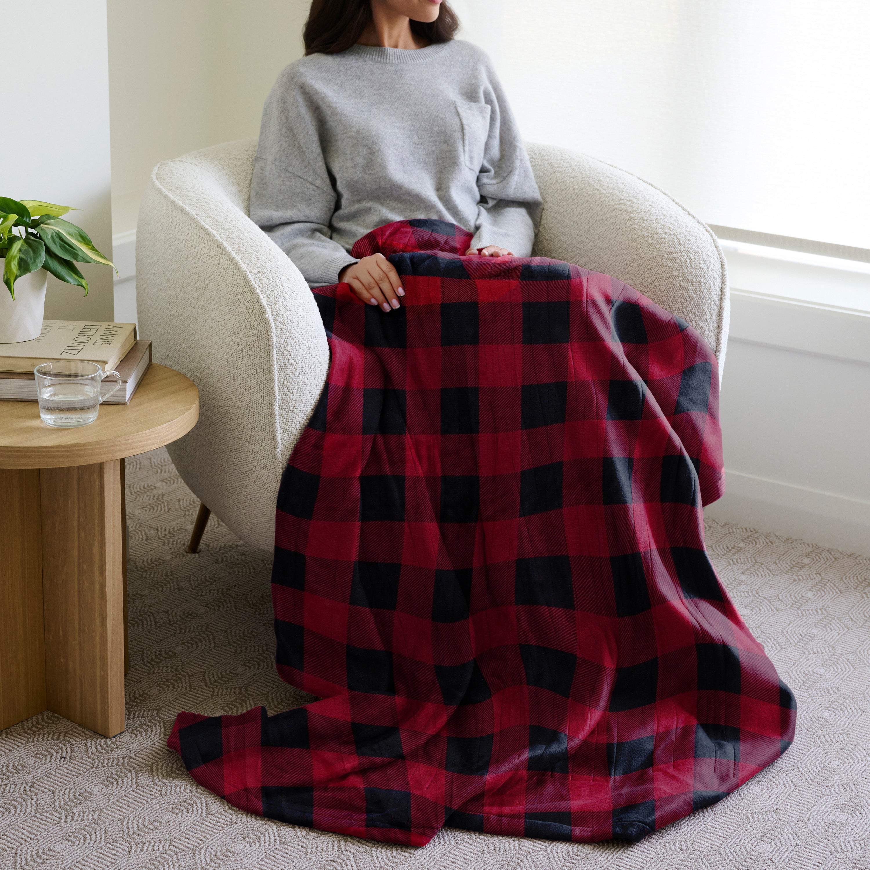 Sunbeam Electric Heated Throw 
Microplush Buffalo Plaid Red Black 50 x 60