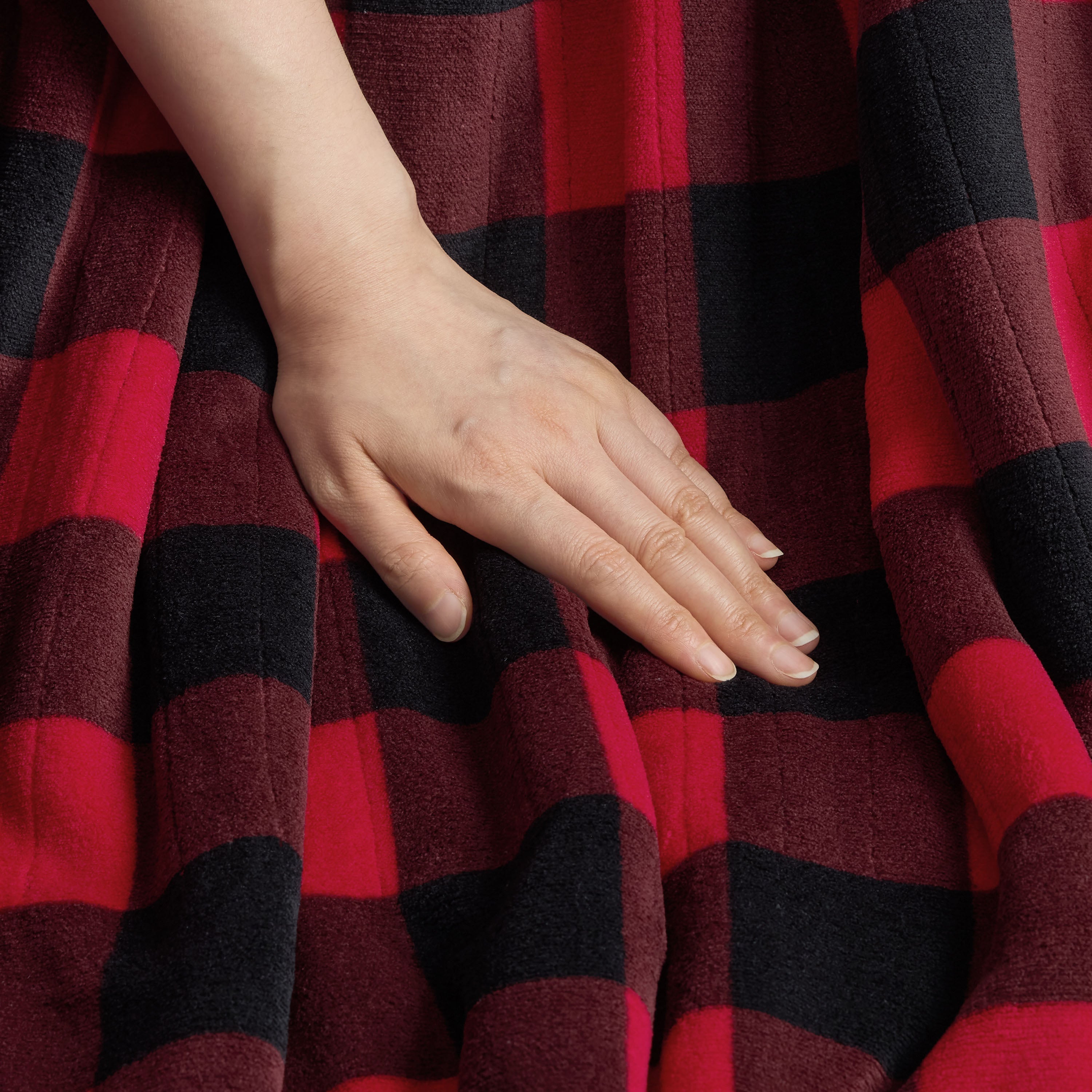 Sunbeam Heated Red Black Buffalo Throw Blanket Microplush 4 Heat Settings 50x70