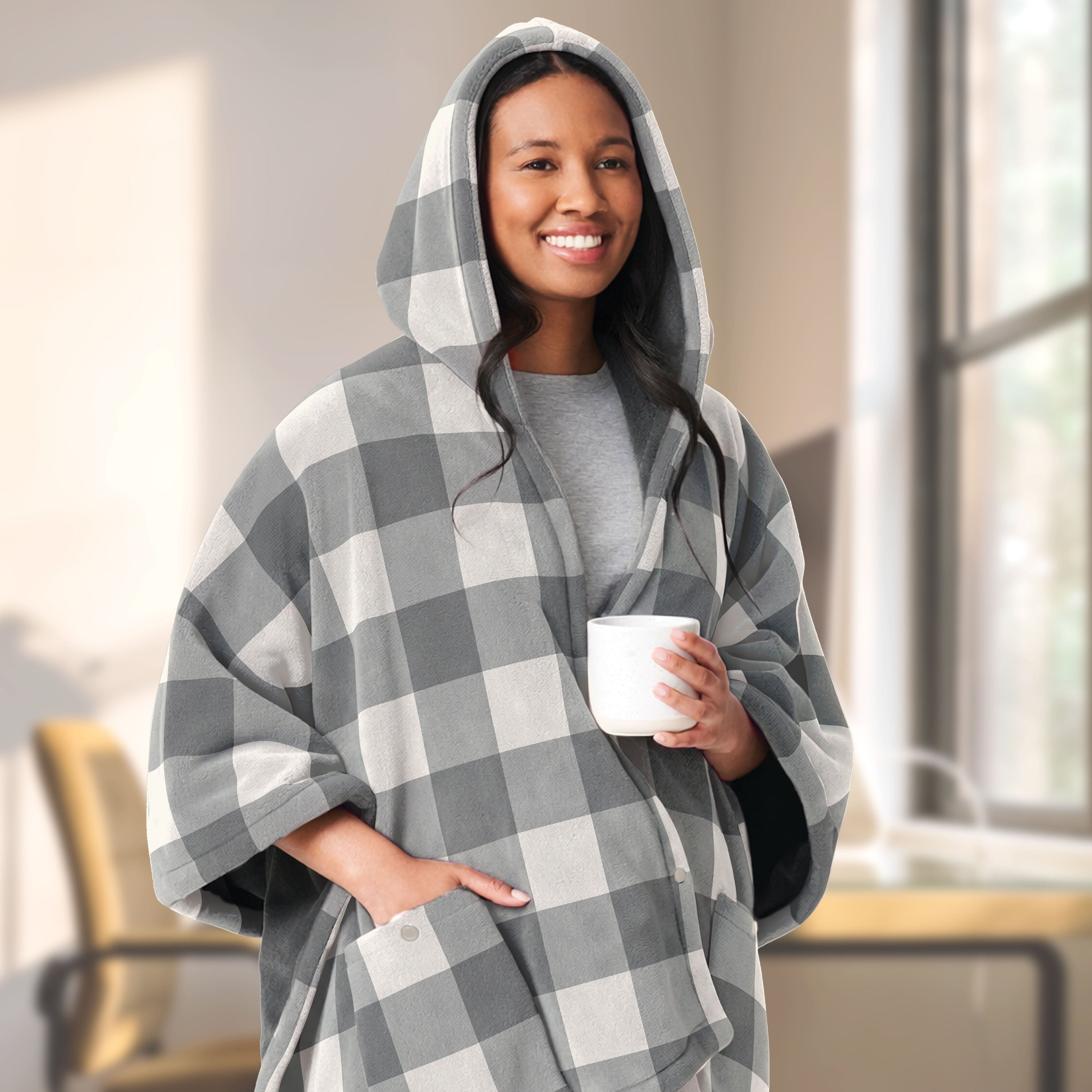Sunbeam Heated Buffalo Gray Wearable Throw 4 Heat Settings 50x60