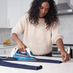 Sunbeam 1600W Retractable Cord Iron